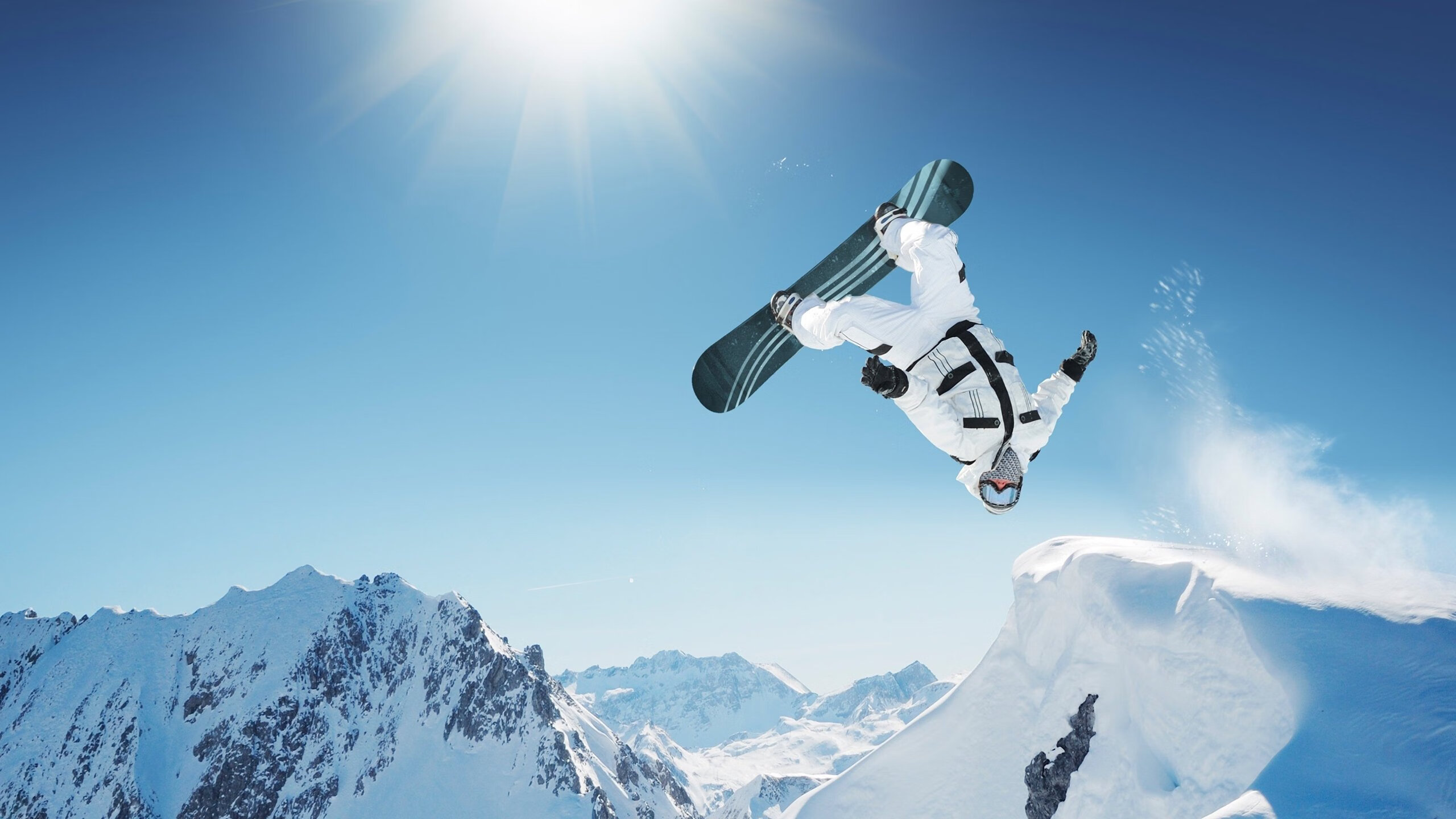 赛场入口智能安检系统上线,提高观赛安全与通行效率,智能安检设备